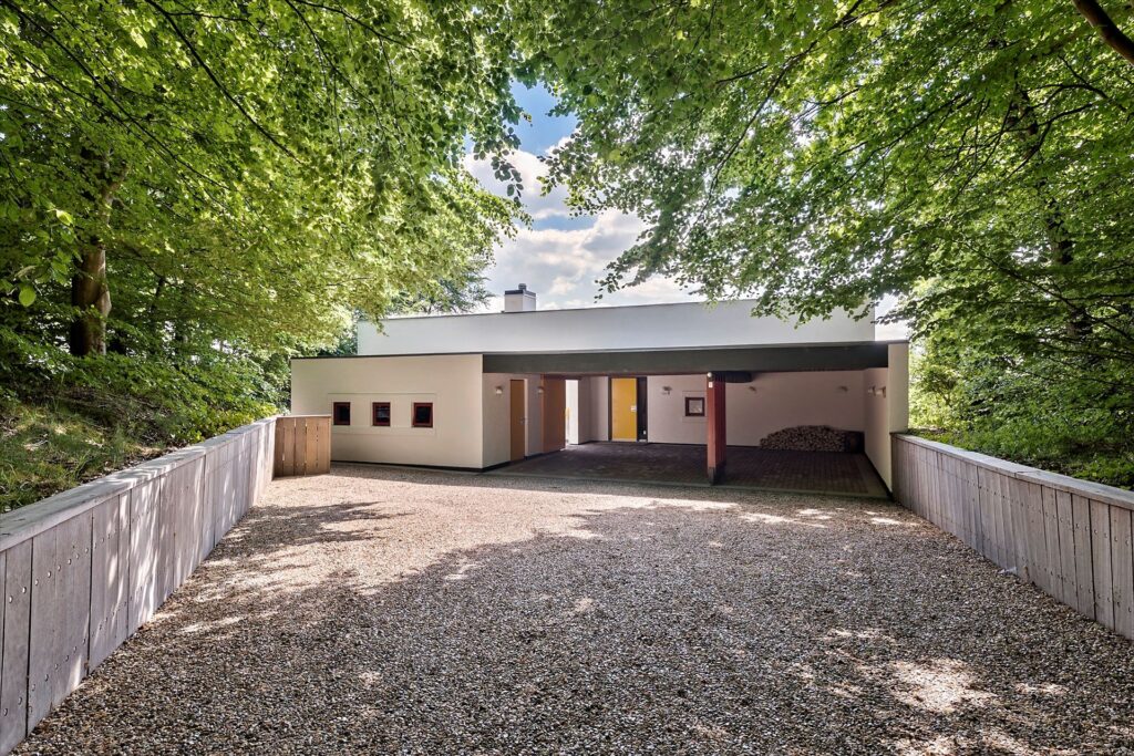 Lækkert arkitekttegnet hus i Herning, Gårdhus, sedumtag
