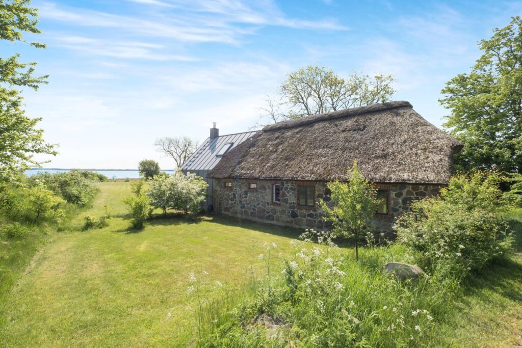 arkitekttegnet fritidshus sommerhus