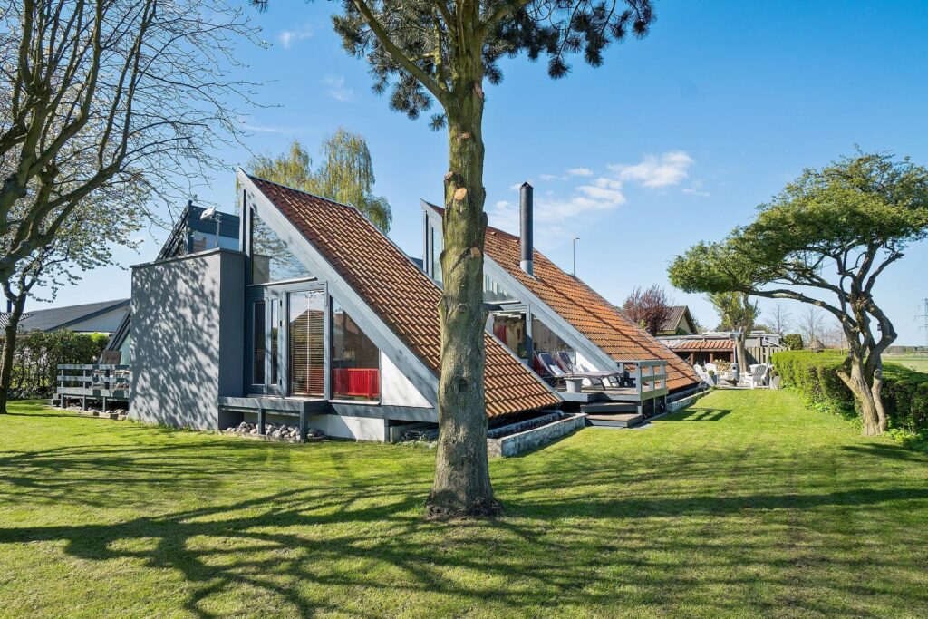 Arkitekttegnet villa til salg i Bæverskov, spændende 70'er arkitektur