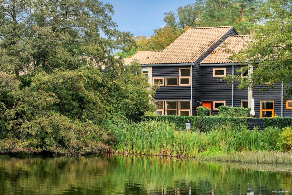 Arkitekttegnet rækkehus til salg, Sjølundsparken Hellebæk, Boje Lundgaard