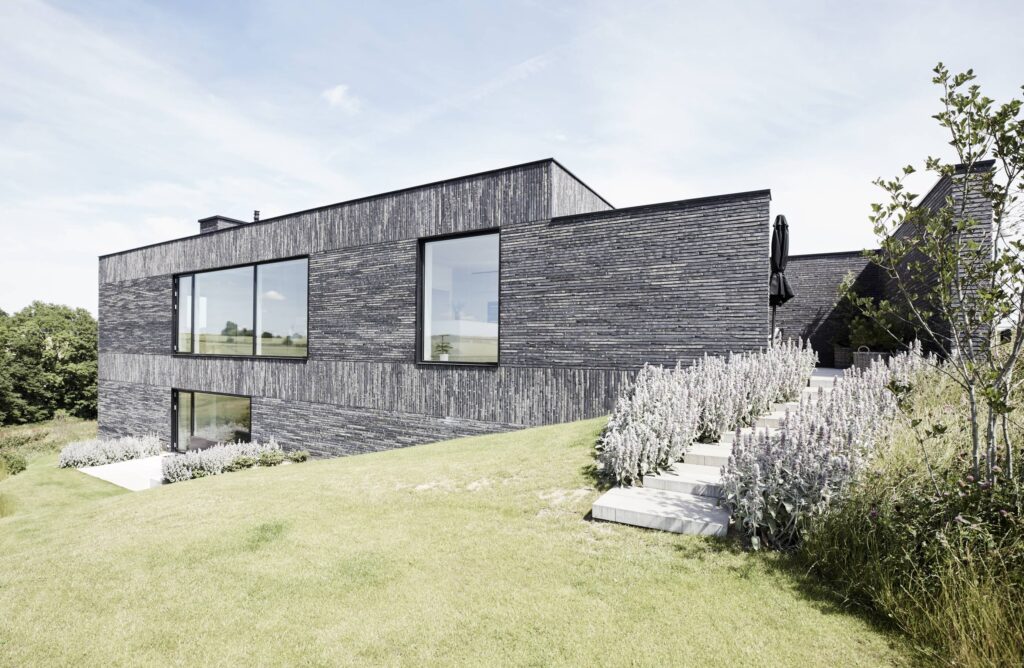 Arkitekttegnet villa i Odder, Arkitekttegnet hus
