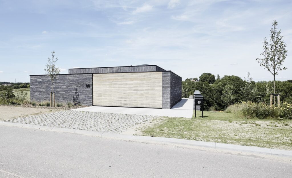 Arkitekttegnet hus til salg i Odder,