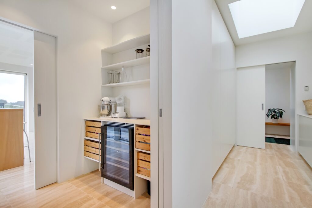 Ovenlys og skydedøre, arkitekttegnet hus