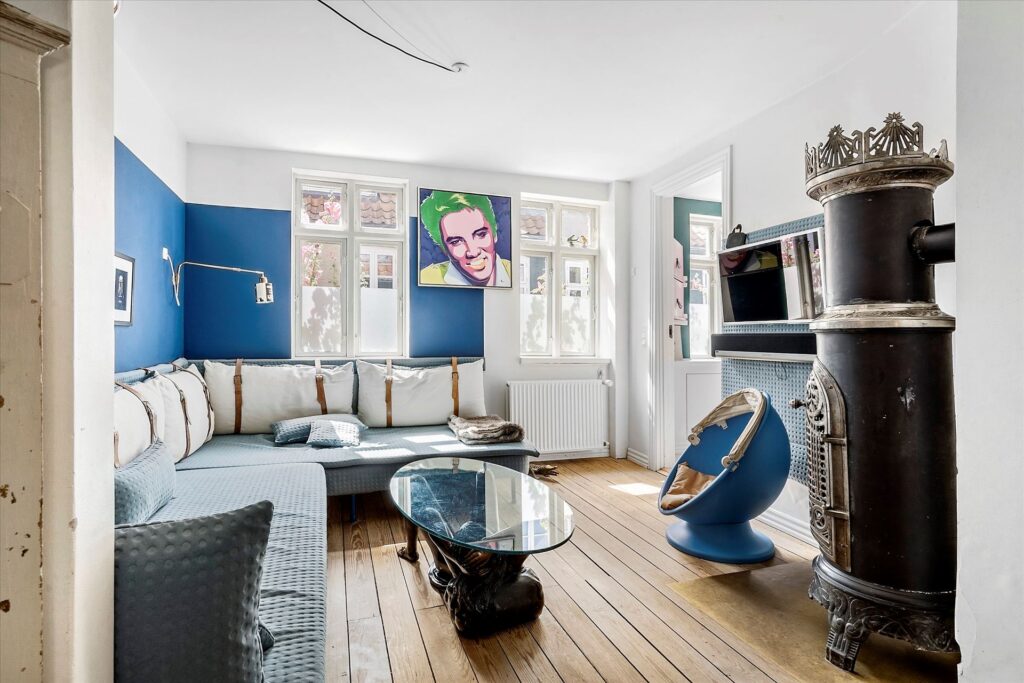Møllestien Aarhus. Moderne stue i gammelt hus