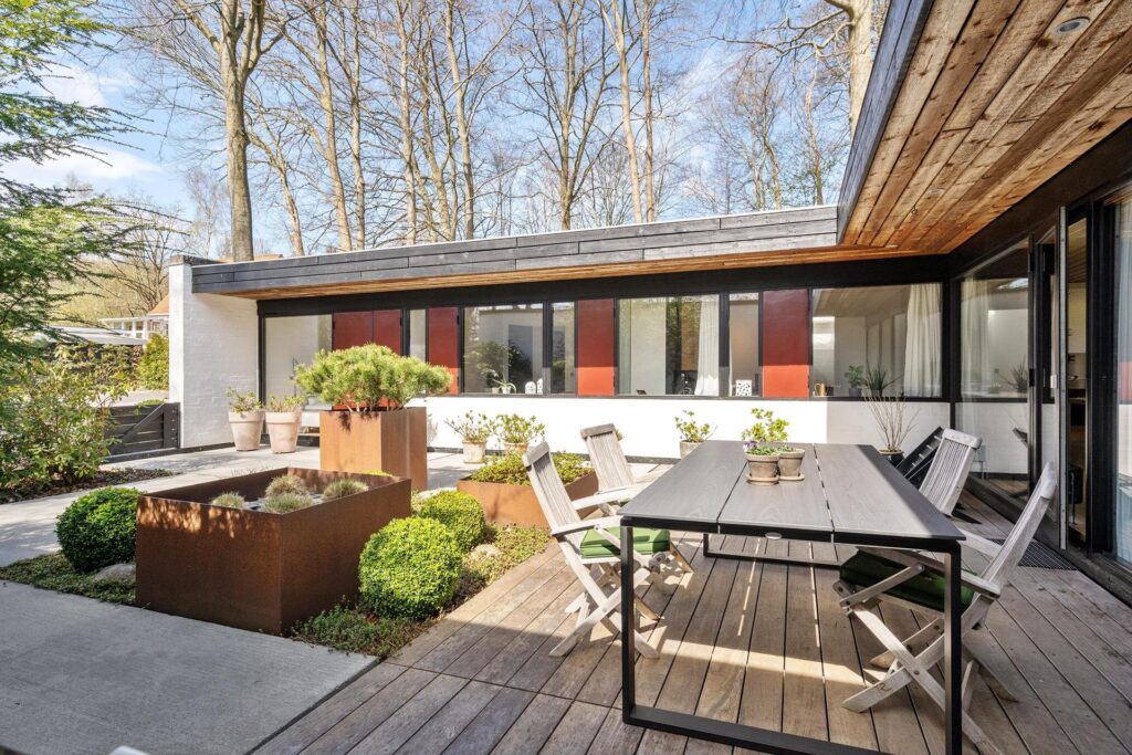Friis & Moltke villa, Friis og Moltke hus til salg, arkitekttegnet hus,