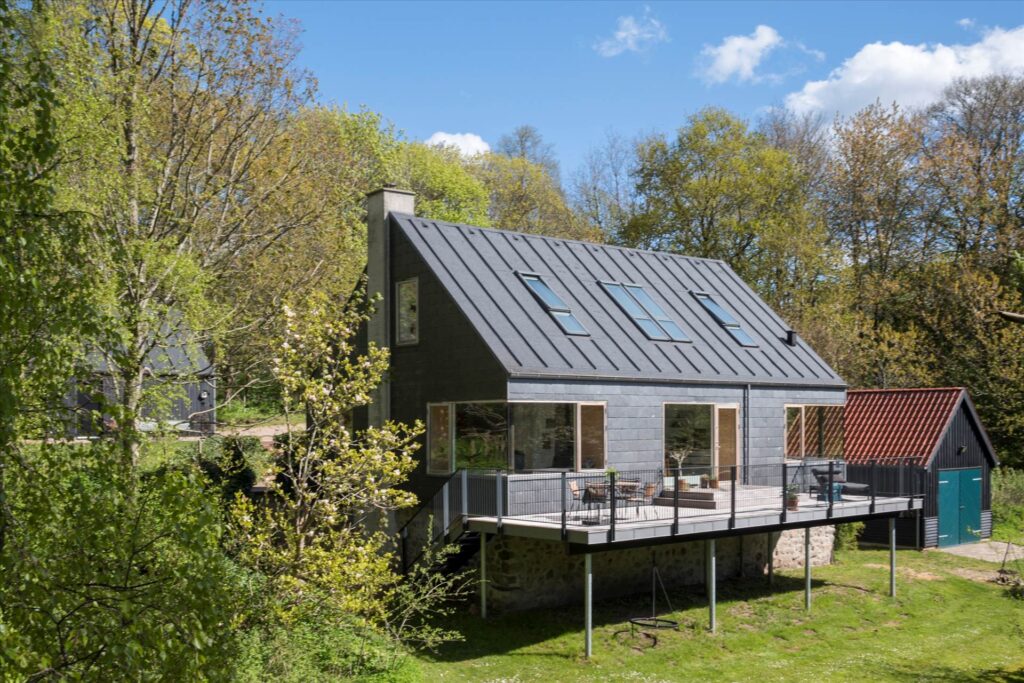 Arkitekttegnet hus, arkitekttegnet renovering af gammelt hus, Skifer shingles