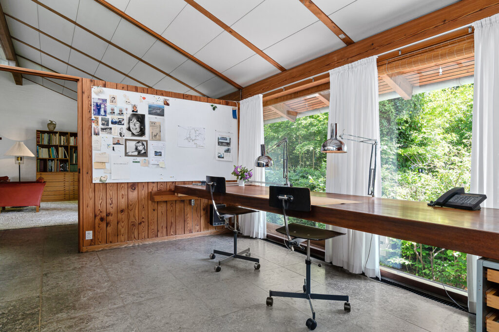 Kontor i japansk inspireret hus, Arkitekttegnet villa, 70'er arkitektur