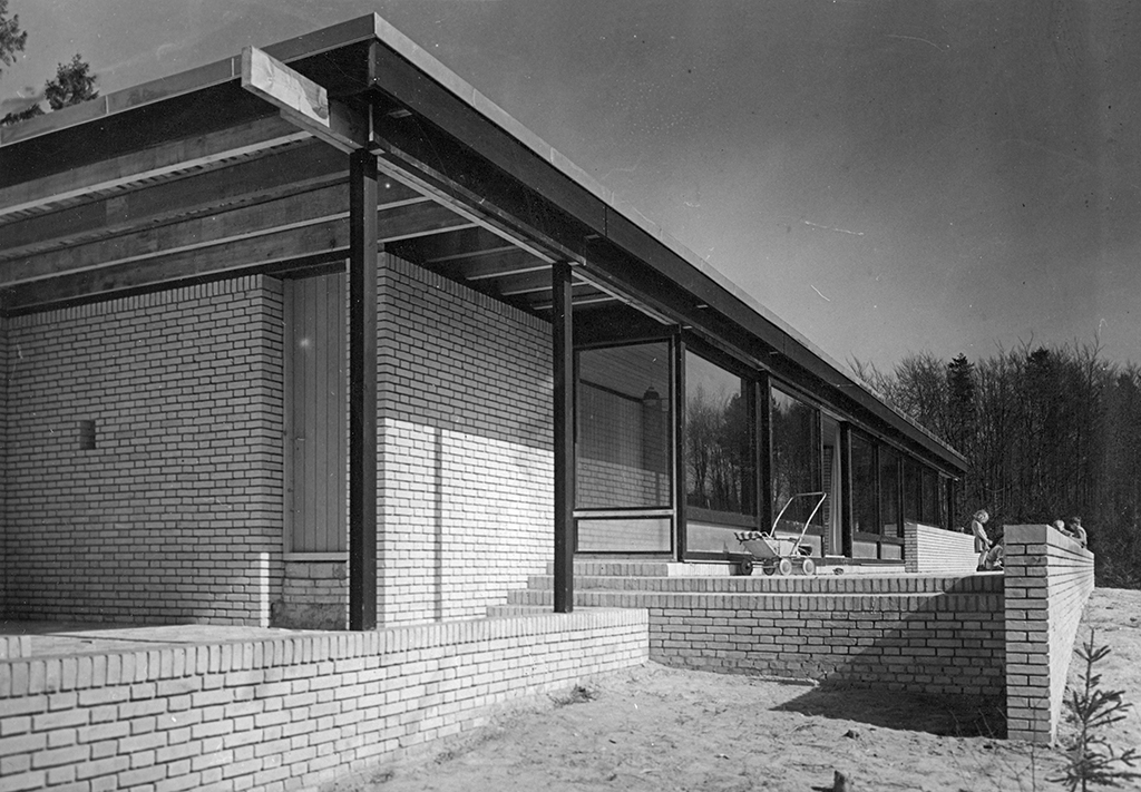 Utzons eget hus i Hellebæk, © Utzon Archives / Aalborg University & Utzon Center.
