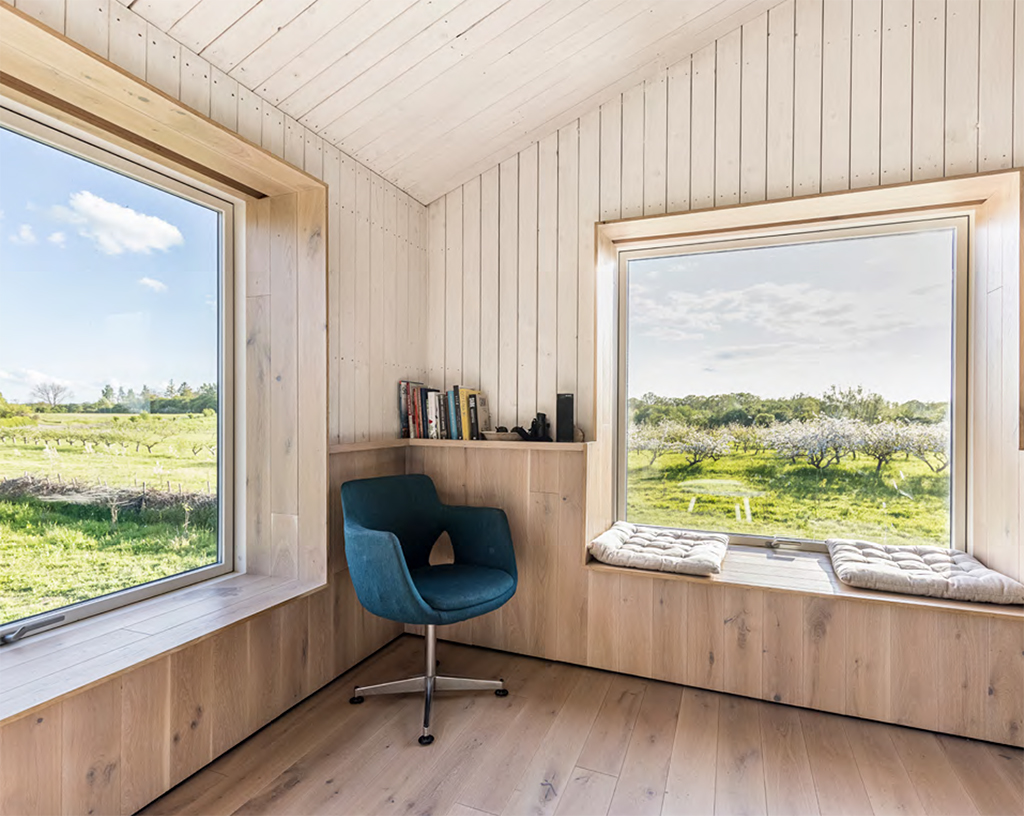 Det Danske Landsted, Norrøn, vinduer med siddenicher
