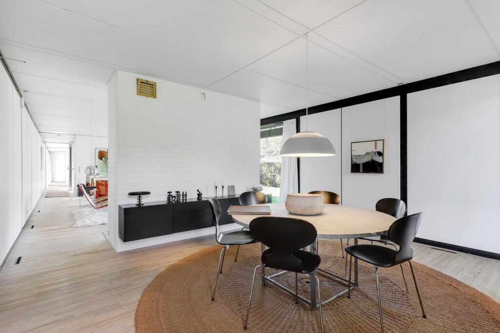Arkitekt Jens Askov, arkitektens eget hus, 60er hus, 60er arkitektur, fladt tag, modernistisk villa