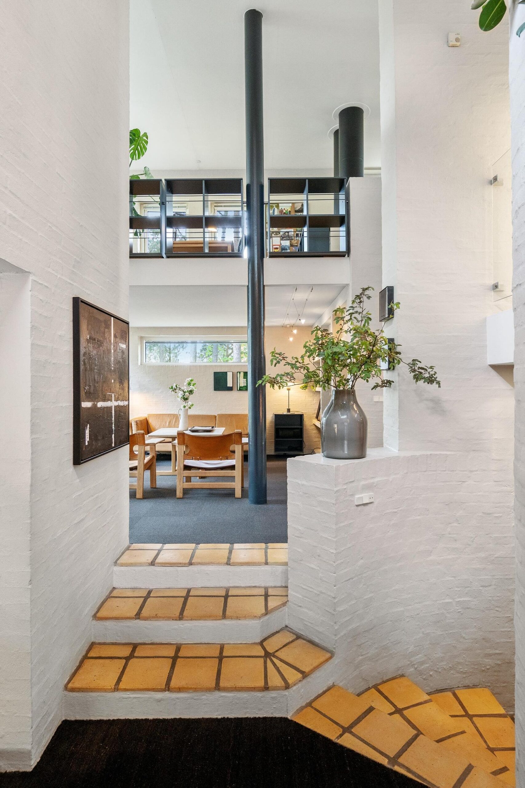 80er interiør
Postmoderne villa til salg. 80er arkitektur. arkitekttegnet hus til salg. Arkitektegnede mesterværker