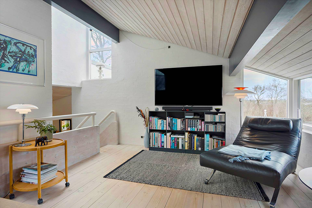 Arkitekttegnet 80er villa, rustikt arkitekttegnet hus, Dansk arkitektur mesterværk