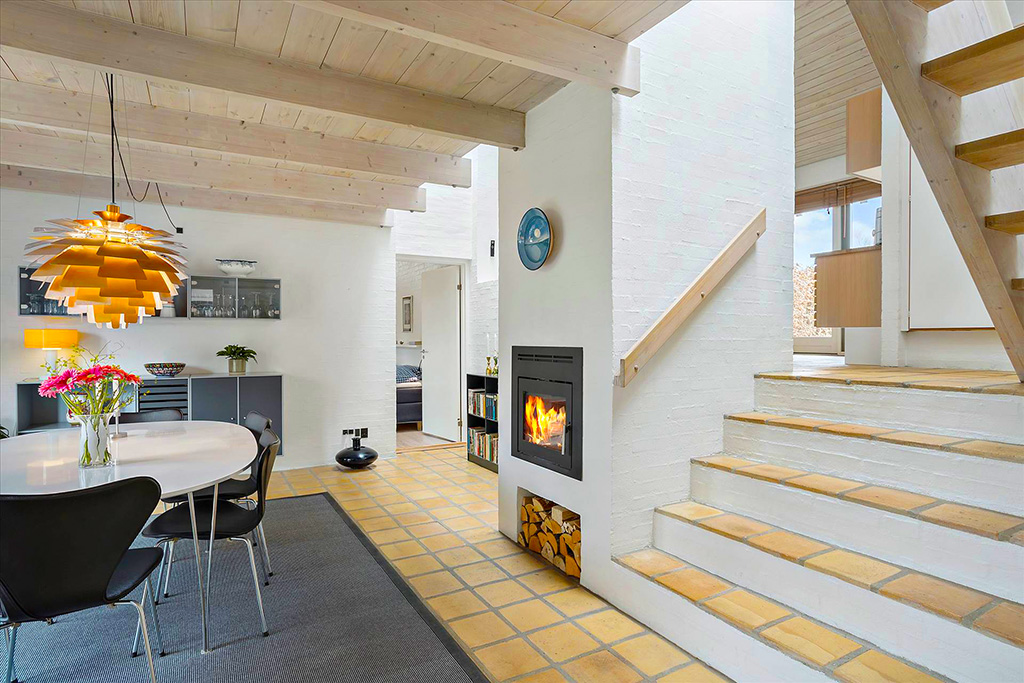 Arkitekttegnet 80er villa, rustikt arkitekttegnet hus, Dansk arkitektur mesterværk