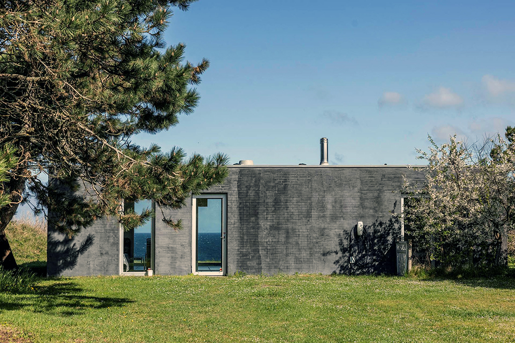 arkitekttegnet fritidshus i Liseleje