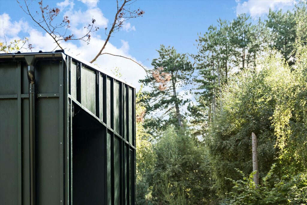 Umbra grønt træhus, arkitekttegnet sommerhus