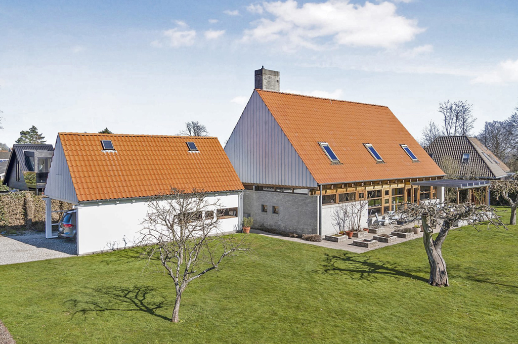 Arkitekttegnet 70er villa, Arkitekt Jørn Bond, Villa i Humlebæk fra 1978, Mesterværker i dansk arkitektur