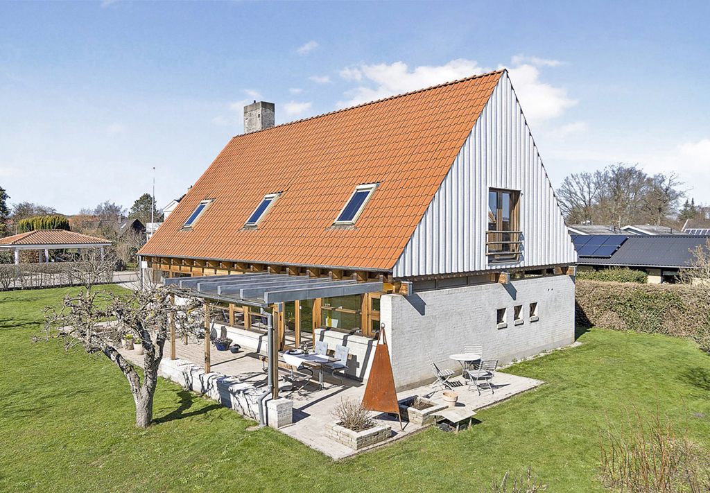 Arkitekttegnet 70er villa, Arkitekt Jørn Bond, Villa i Humlebæk fra 1978, Mesterværker i dansk arkitektur