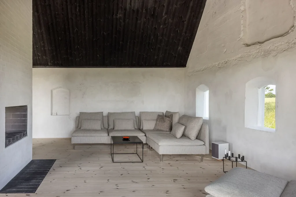 Transformation af gammelt hus til nyt sommerhus