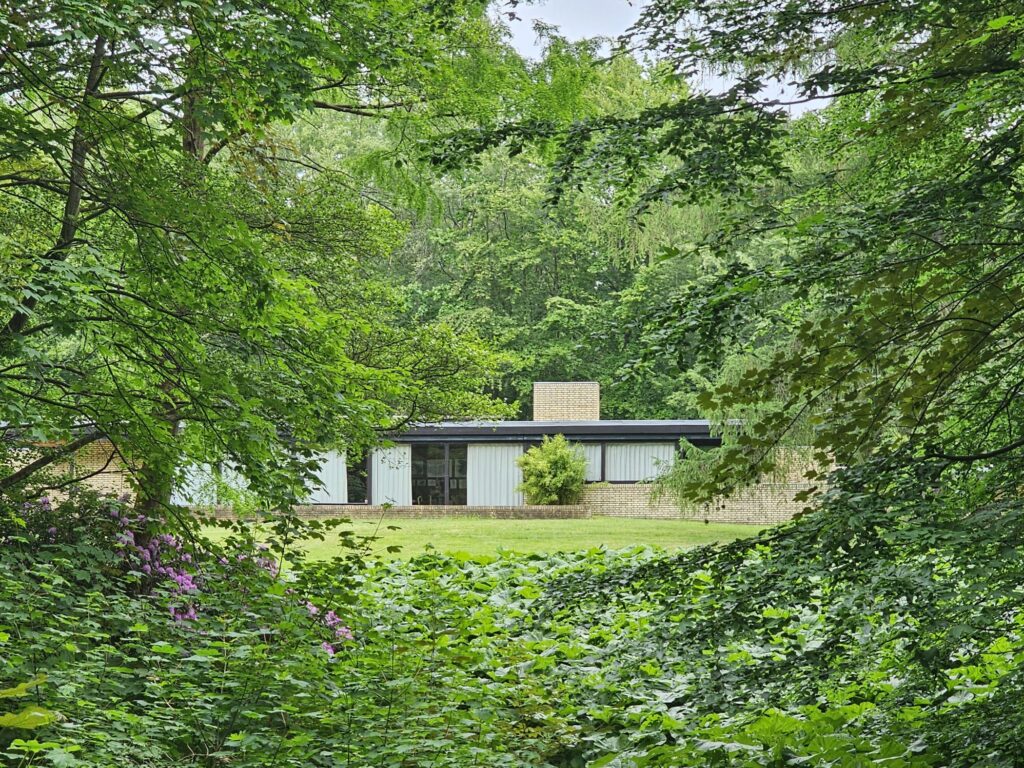 Jørn Utzon own house in Hellebæk, Arkitekttegnet mesterværk, dansk bolig arkitektur, 50er arkitektur