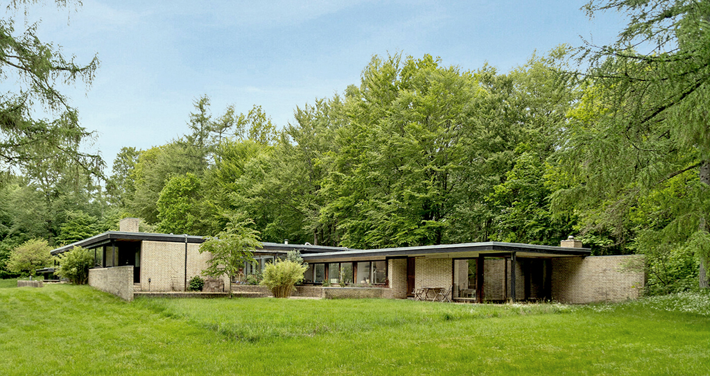 Jørn Utzon own house in Hellebæk, Arkitekttegnet mesterværk, dansk bolig arkitektur, 50er arkitektur